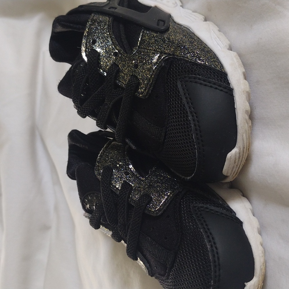 Nike kids sneakers